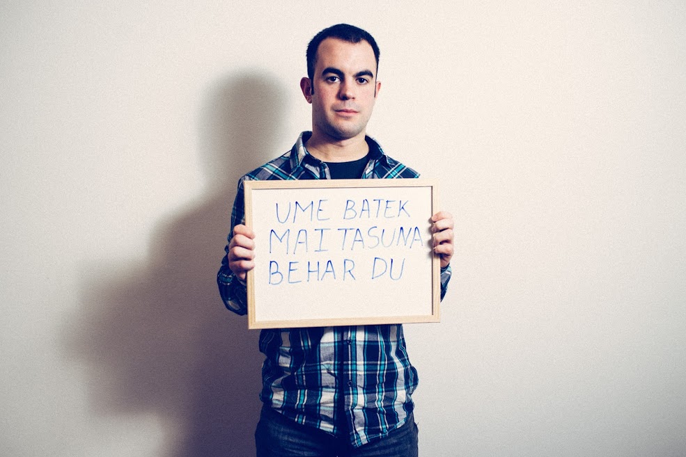 Argazkiak 2015/02/01 Zure hitzak zaindu – LGTBIfobiaren aurkako erakusketa