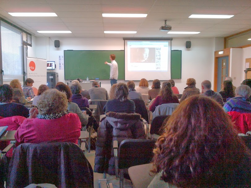 Argazkiak 2013/11/30etik 2013/12/04ra VII Jaurnaldiak Hezkuntza Sexo-afektiboa eskoletan